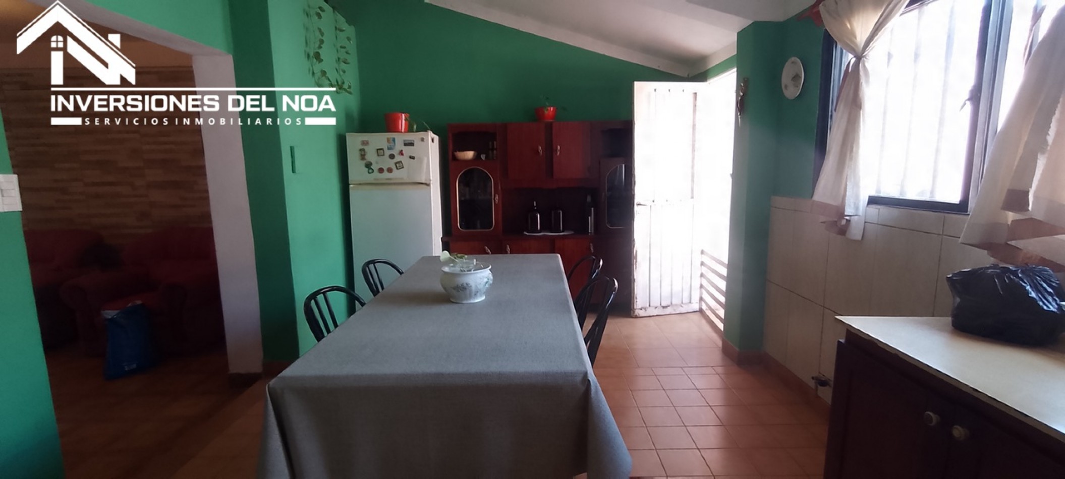 CASA EN VENTA UBICADA EN BARRIO LIMACHE 