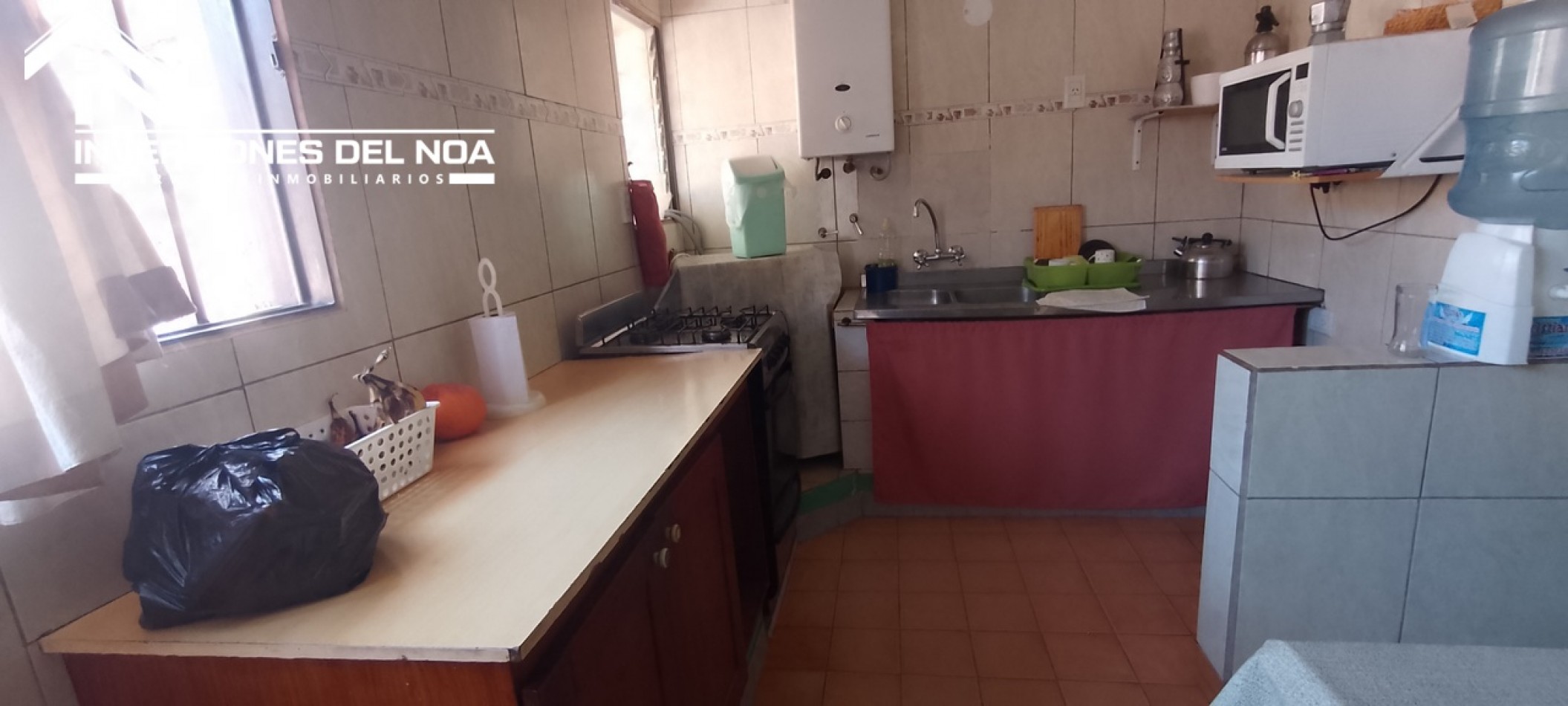 CASA EN VENTA UBICADA EN BARRIO LIMACHE 