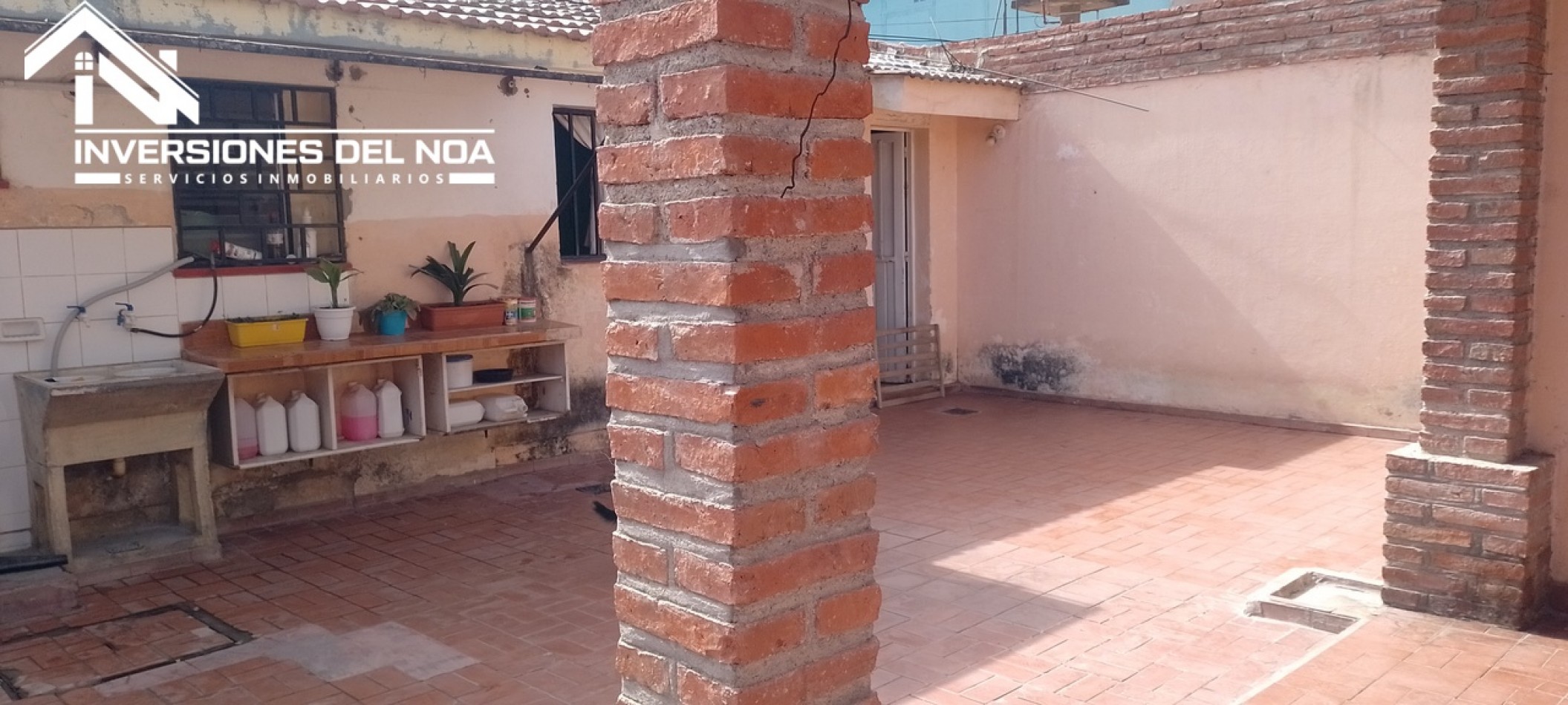 CASA EN VENTA UBICADA EN BARRIO LIMACHE 