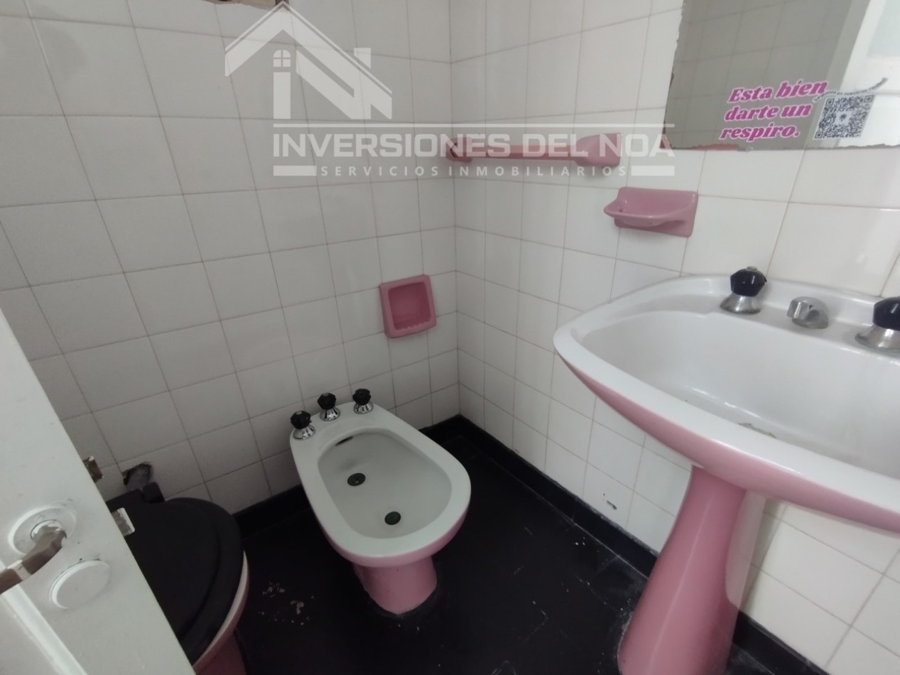 OPORTUNIDAD UNICA: Amplio Local Comercial en Zona Exclusiva (zuviria al 300) centro