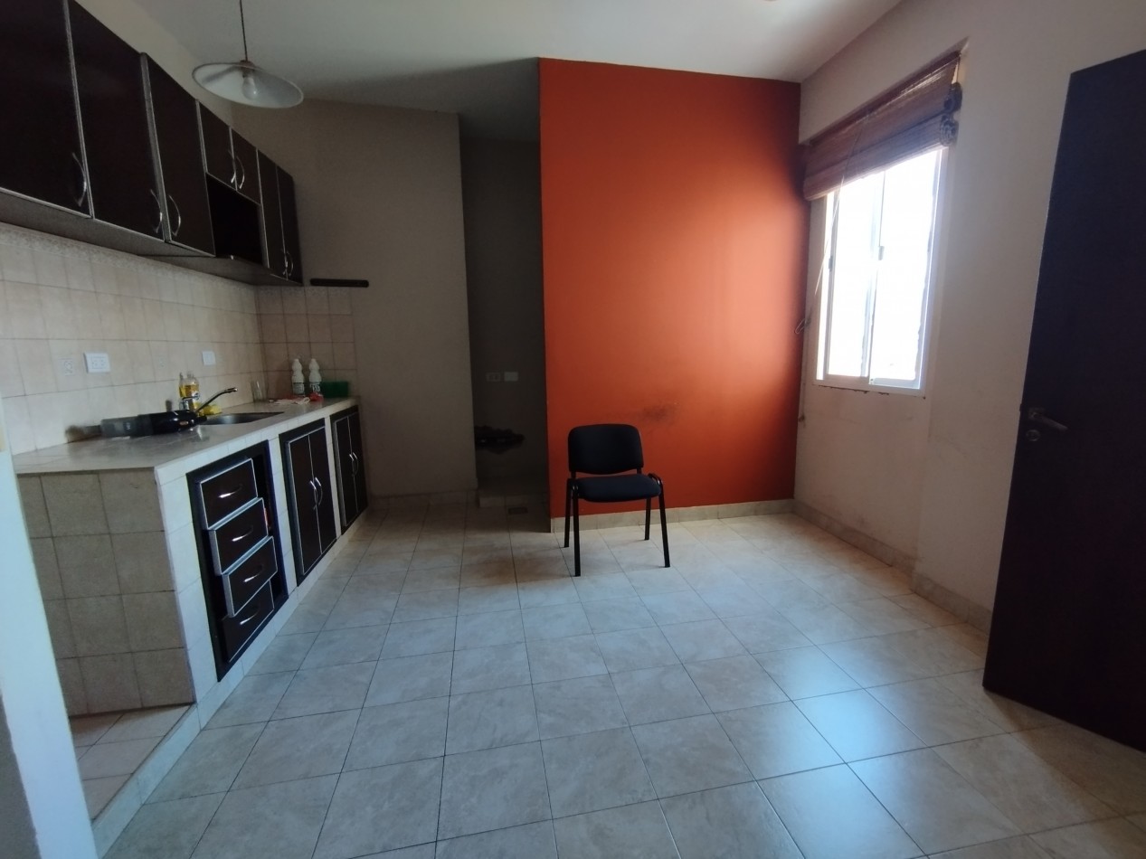 DEPARTAMENTO 3 DORMITORIOS SOLO PARA USO DE OFICINAS