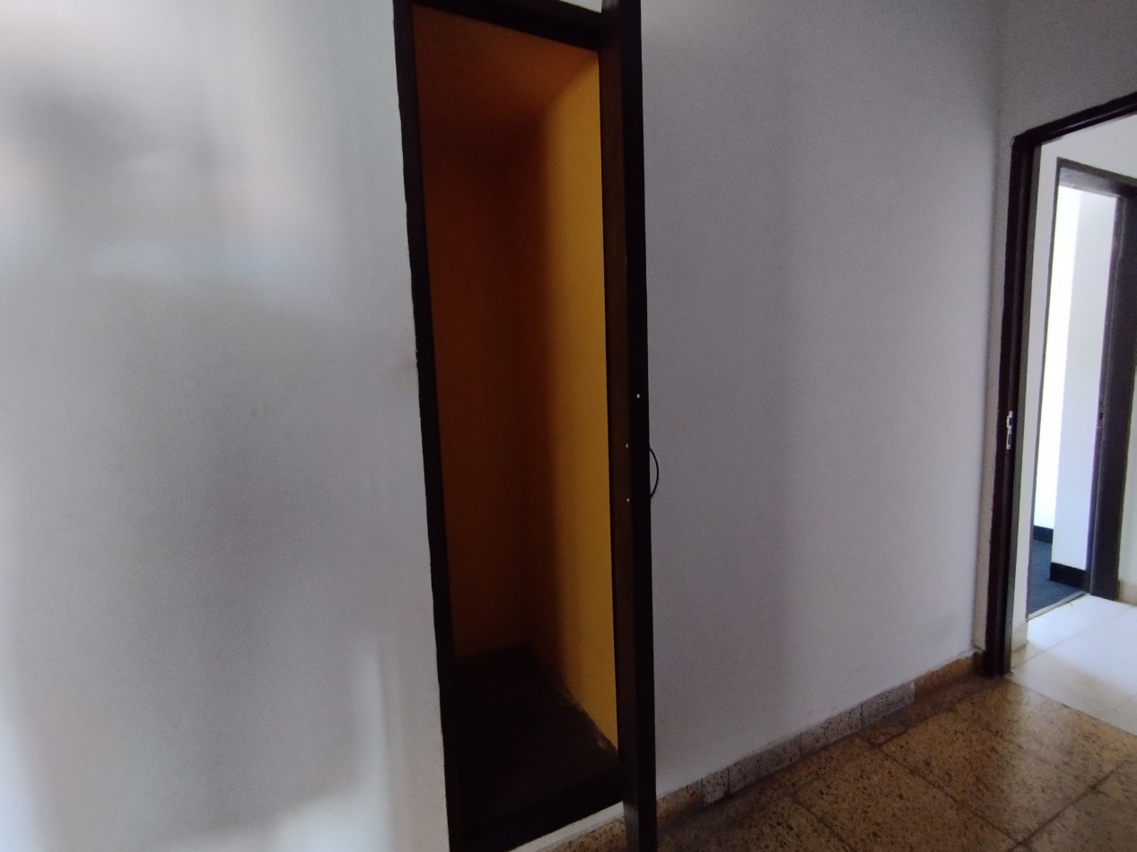 DEPARTAMENTO 3 DORMITORIOS SOLO PARA USO DE OFICINAS