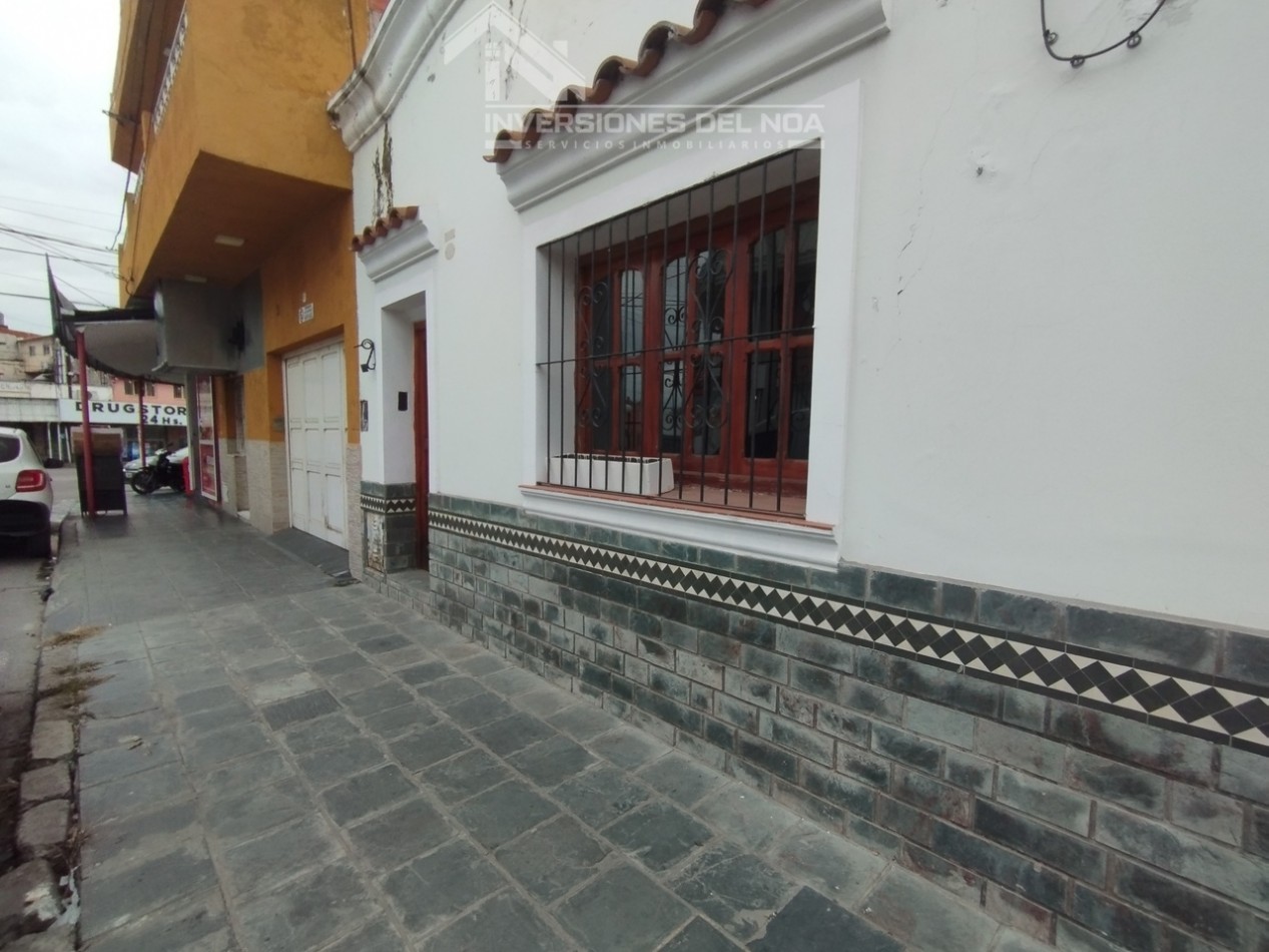 ¡MONOAMBIENTE EN ALQUILER PARA OFICINA, CONSULTORIO O LOCAL!