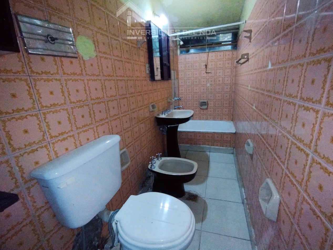 ALQUILER - DEPARTAMENTO EN PORTEZUELO SUR c/cochera (A solo una cuadra de la Terminal)