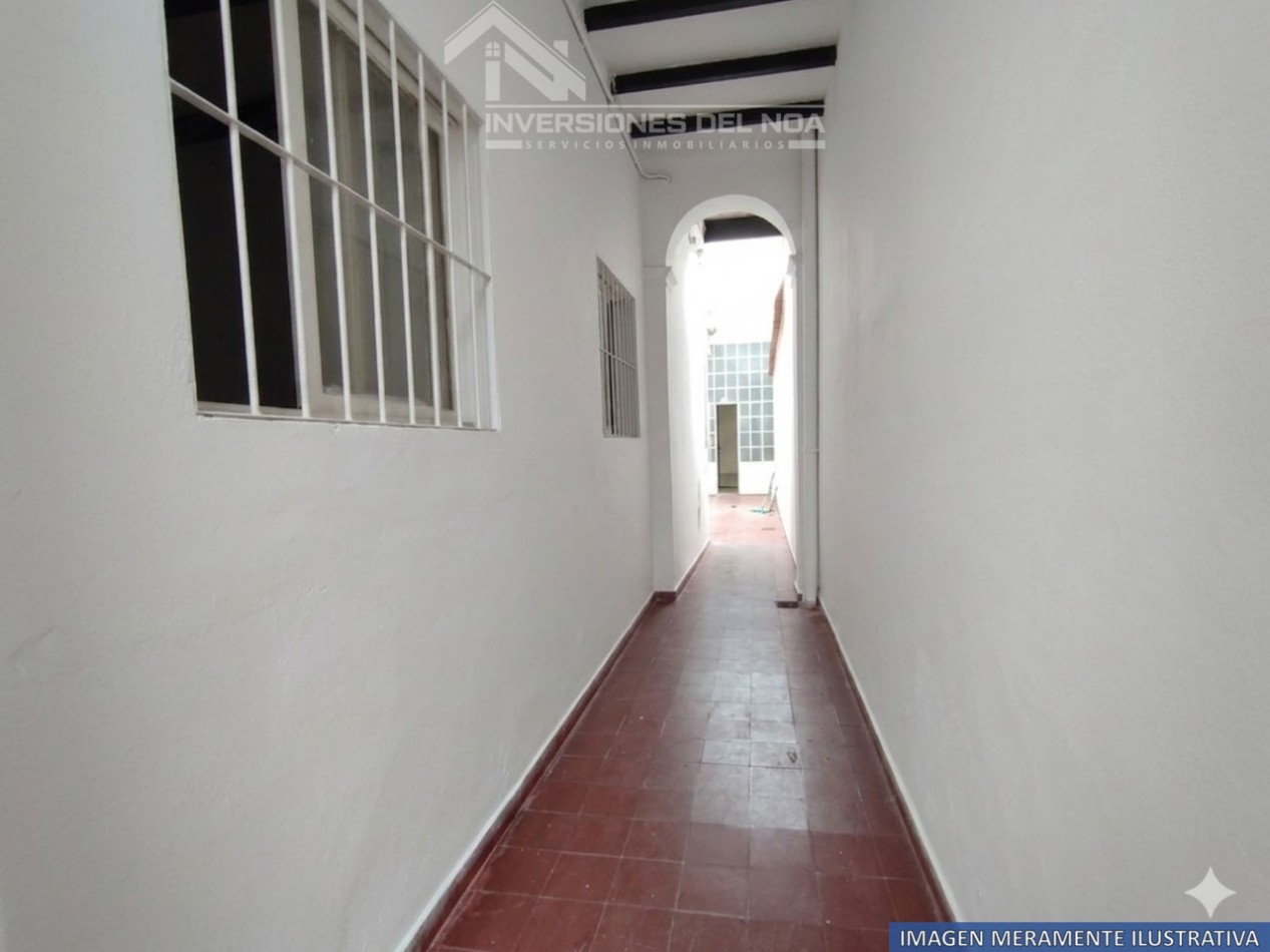 ¡GRAN OPORTUNIDAD DE ALQUILER COMERCIAL EN ZONA ESTRATEGICA! (Zuviria 478)