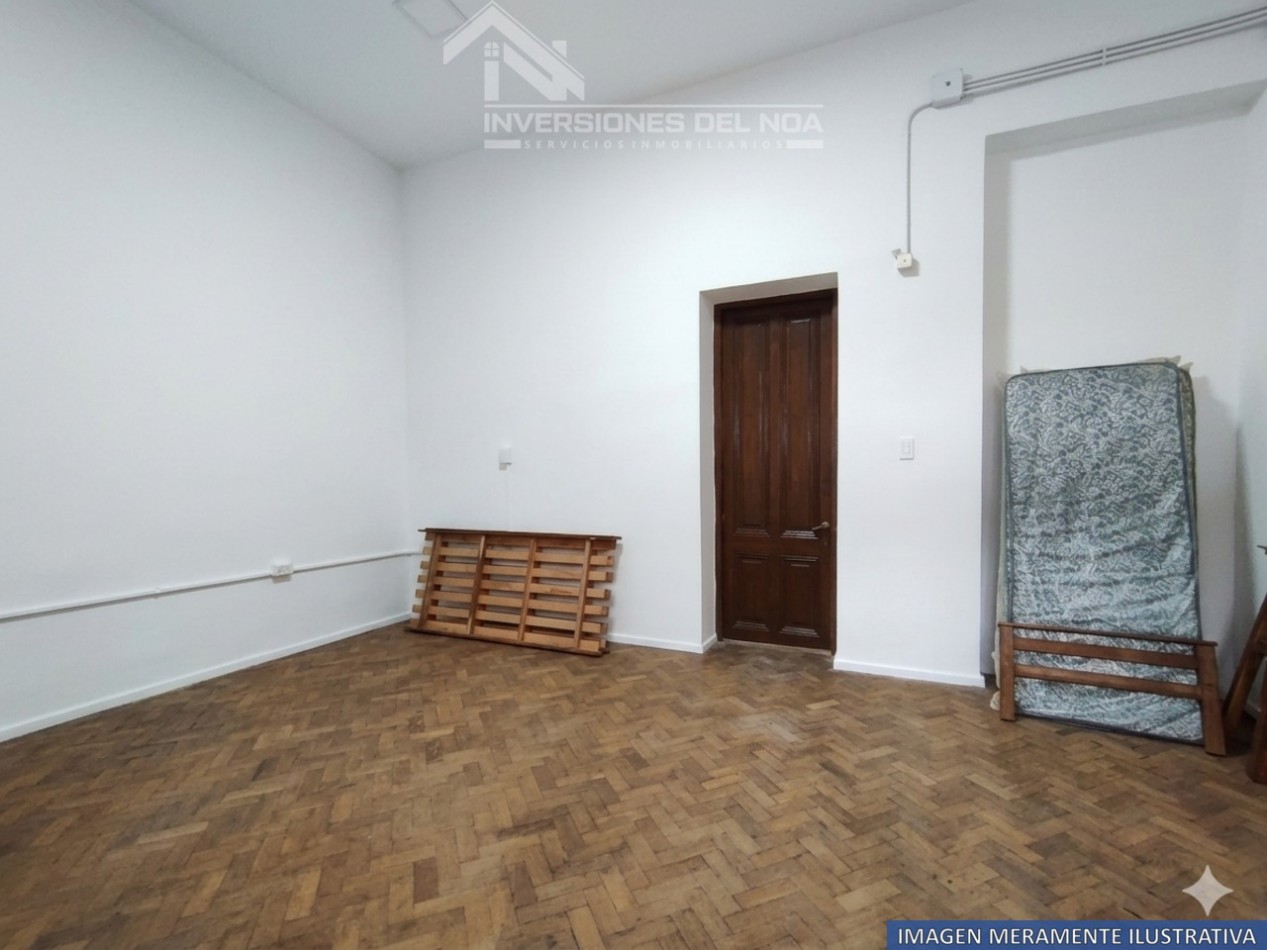 ¡GRAN OPORTUNIDAD DE ALQUILER COMERCIAL EN ZONA ESTRATEGICA! (Zuviria 478)