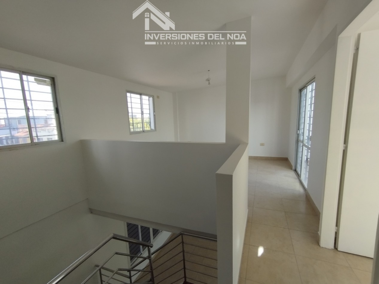 Casa de 3 dormitorios + Estudio en Barrio Los Odontologos, (zona sur)Salta