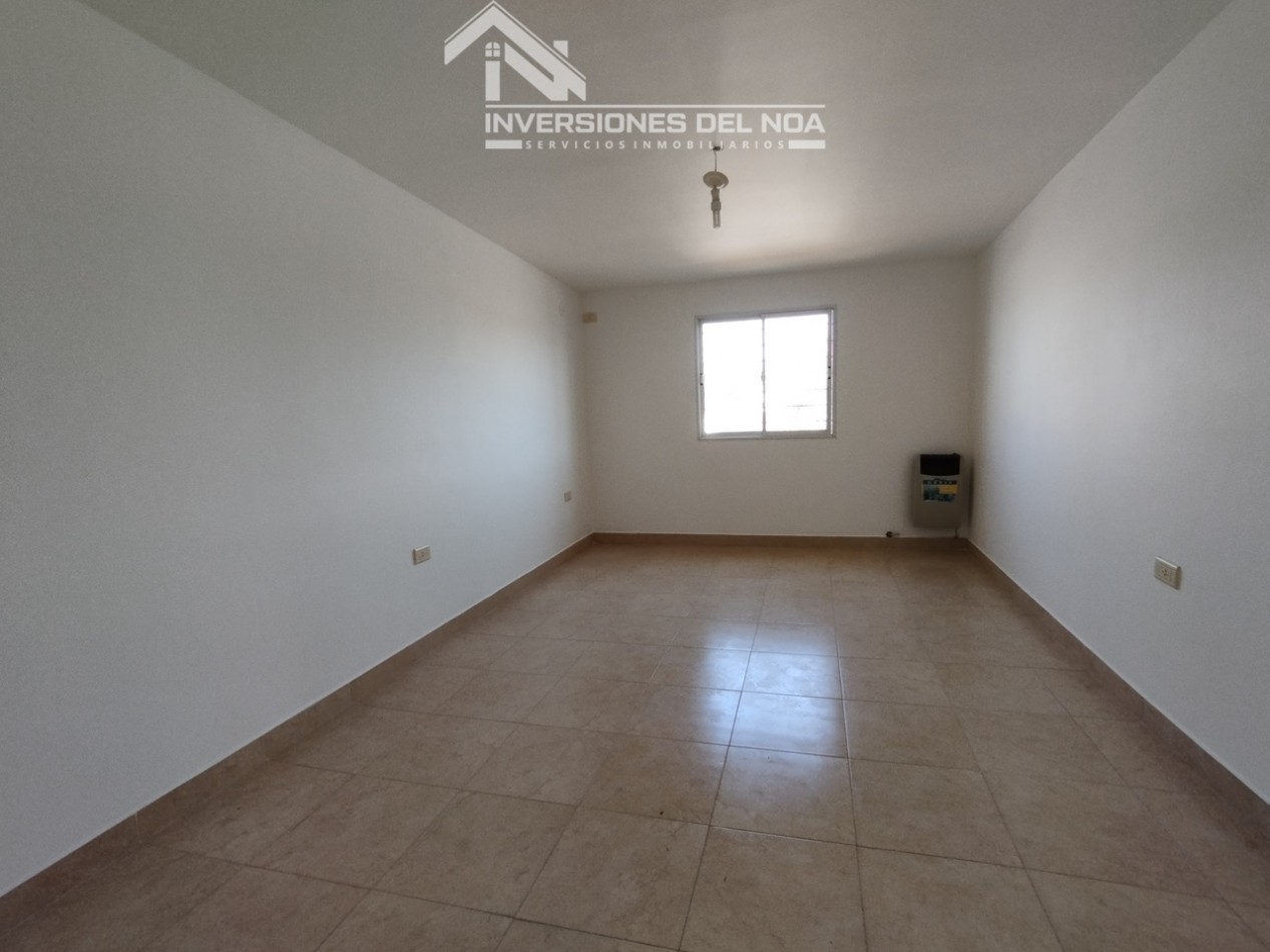 Casa de 3 dormitorios + Estudio en Barrio Los Odontologos, (zona sur)Salta