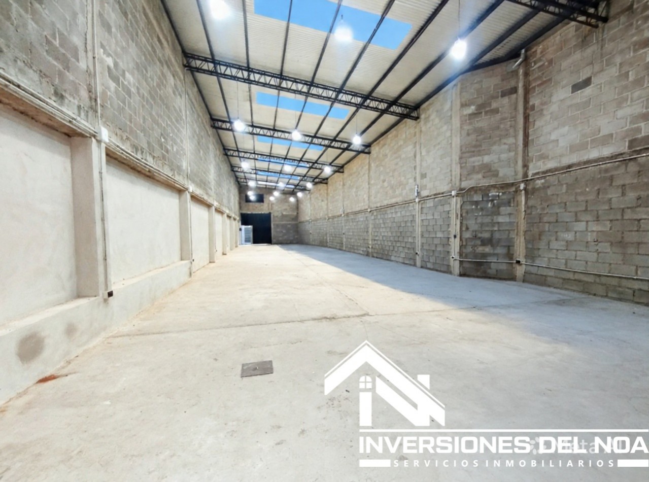 Alquiler de Galpon a Estrenar de 280m² - zuviria al 1800 - Excelente Ubicacion (Zona Av. Bolivia)