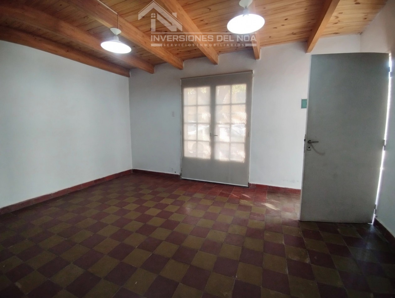 ALVEAR AL 400 ¡Gran Oportunidad en el Macrocentro de Salta! Oficinas Operativas + Excelente Terreno con Potencial Inmobiliario