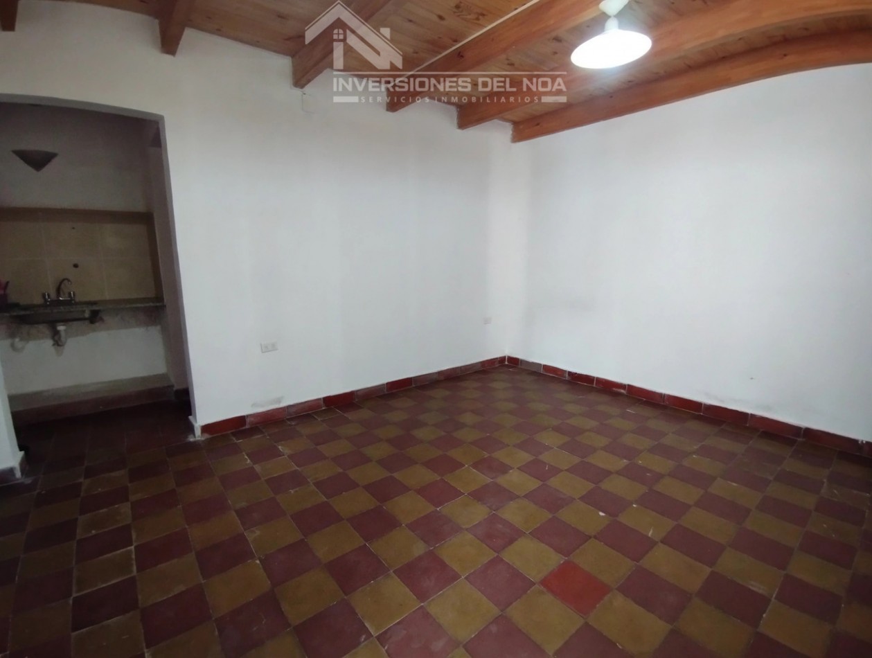 ALVEAR AL 400 ¡Gran Oportunidad en el Macrocentro de Salta! Oficinas Operativas + Excelente Terreno con Potencial Inmobiliario